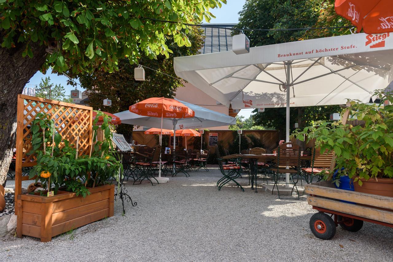 Gasthof Wastlwirt Salzburg Bagian luar foto
