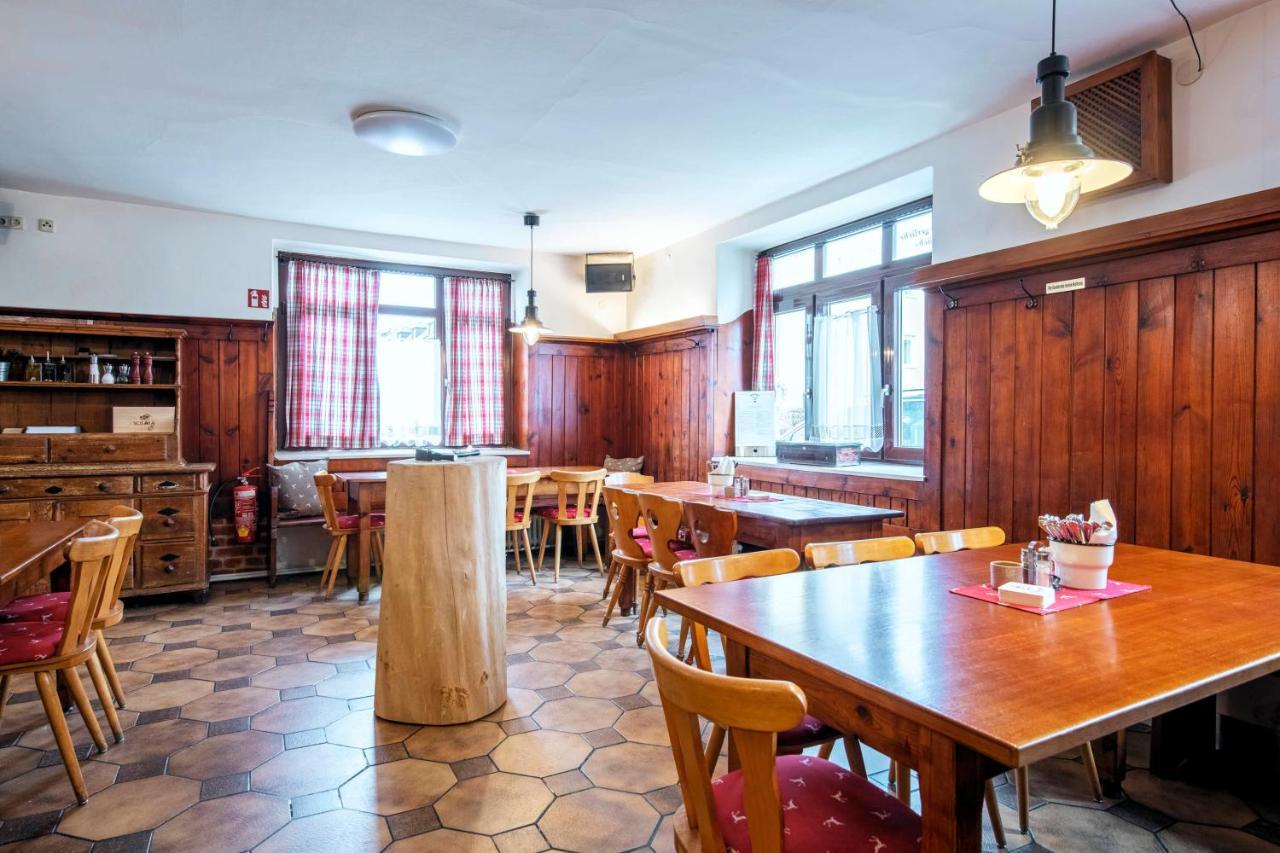 Gasthof Wastlwirt Salzburg Bagian luar foto